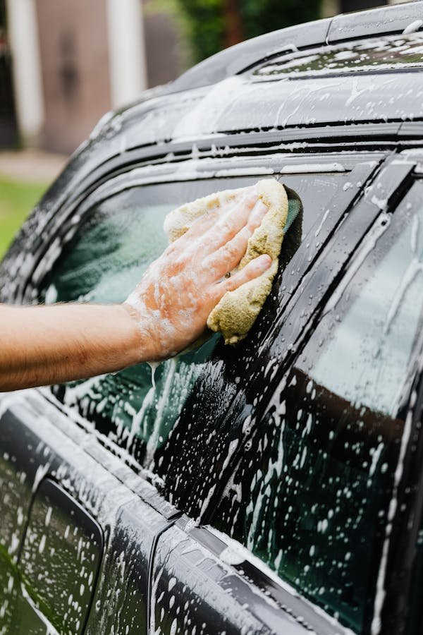 Mobile car wash London: convenient, eco-friendly service near you